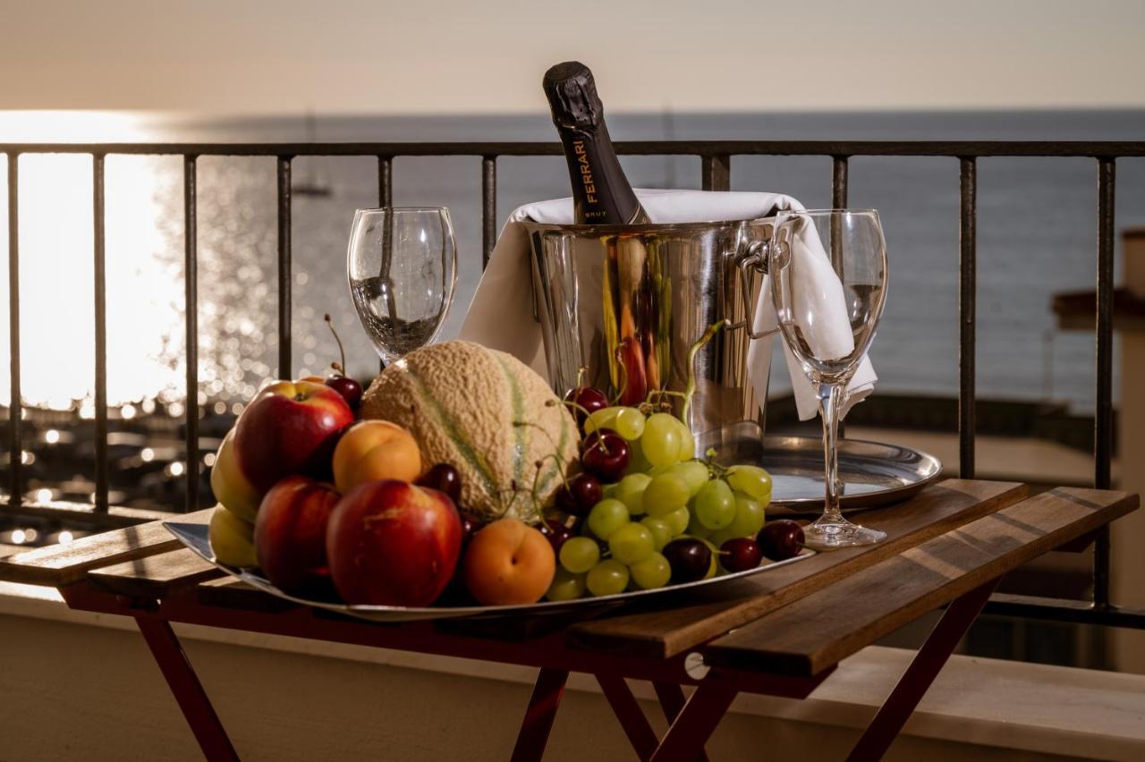 Stella VI Bed & Breakfast Чефалу Екстериор снимка